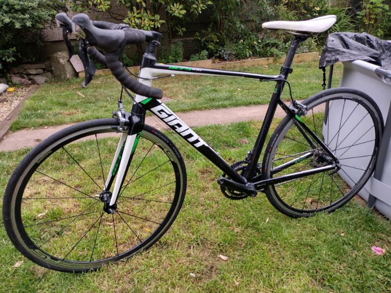 Giant Defy 105 \u0026 Ultegra RS wheels 